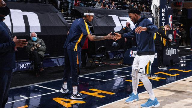 世界杯官方直播客户端下载官网手机版-7连胜！爵士制霸西北区 米切尔用行动打脸鲨鱼